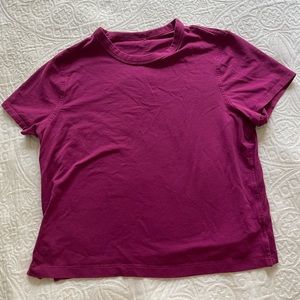 Lululemon Cotton Purple T size 4